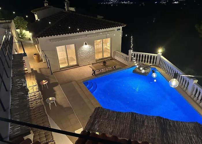 펜션 Beautiful With Pool And Stunning View *